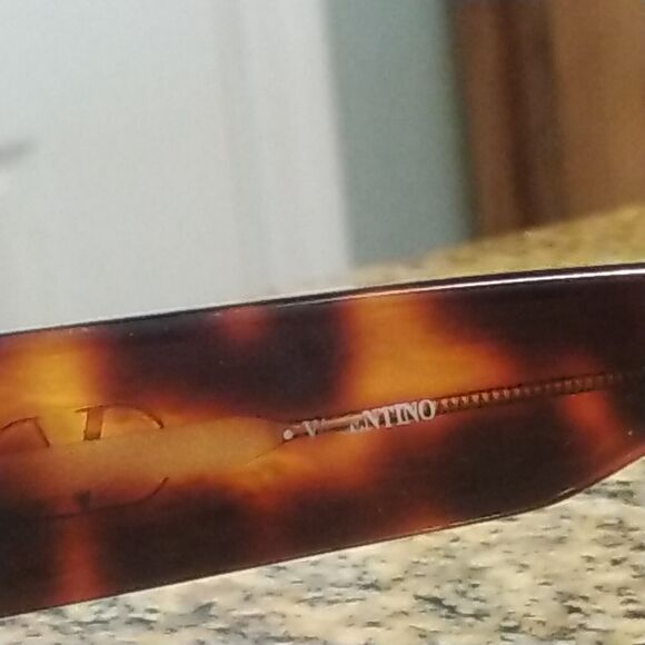 VALENTINO Tortoise Brown Gold Sunglasses Square Made in Italy - Picture 9 of 10